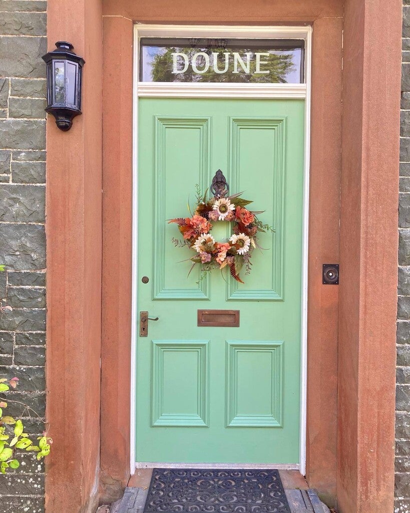 No. 81 Breakfast Room Green