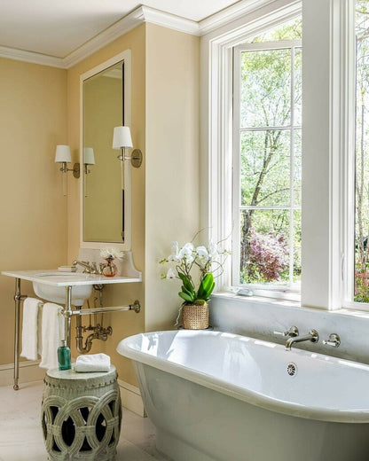 No. W5 Orange Coloured White