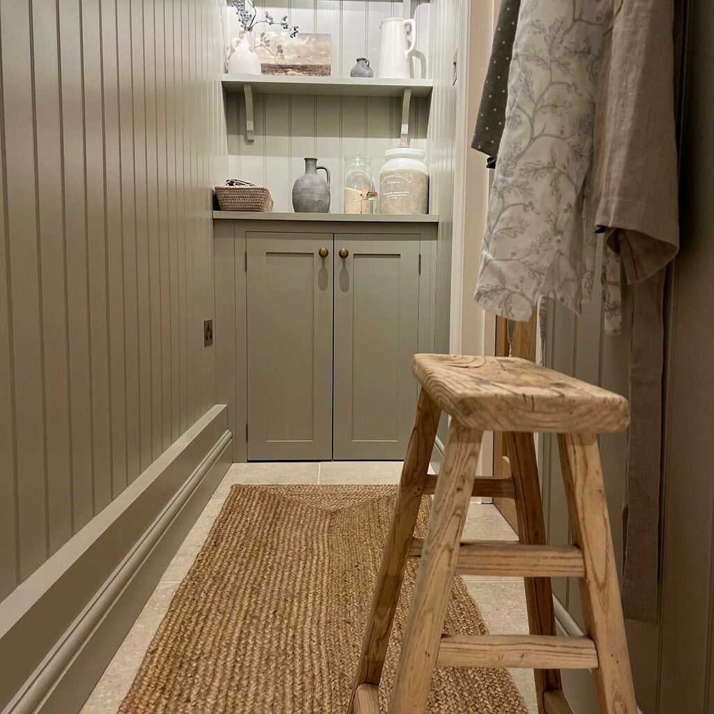 No. 5 Hardwick White