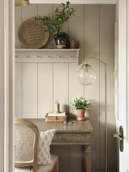 No. 5 Hardwick White