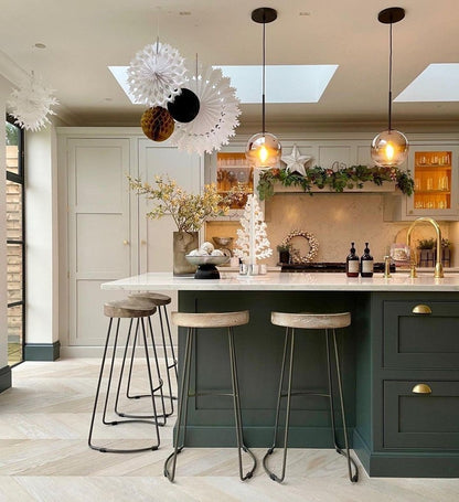 No. 2001 Strong White