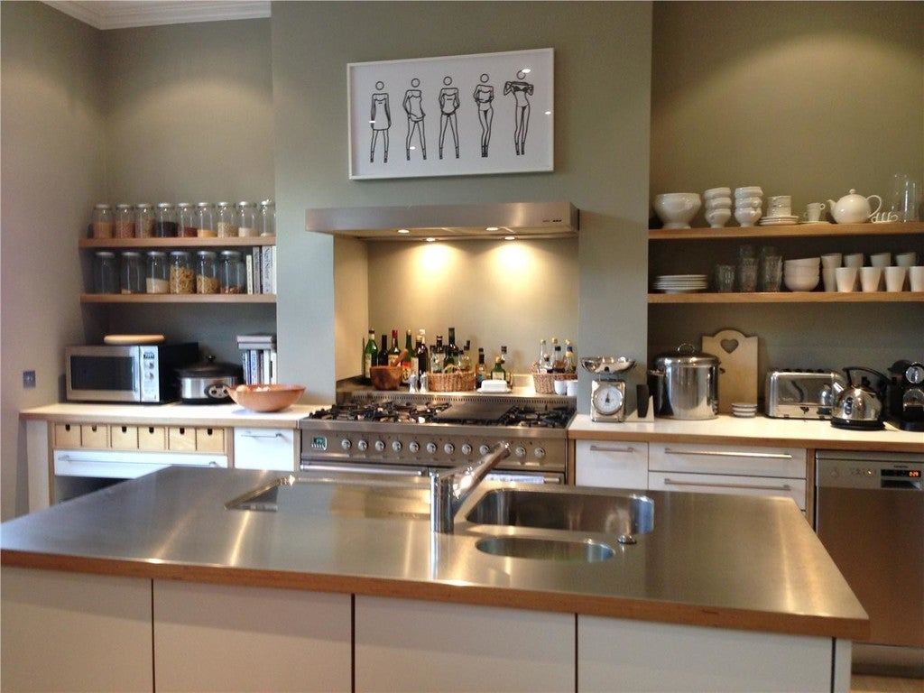 No. 5 Hardwick White