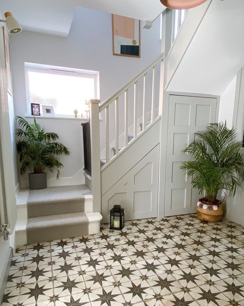 No. 242 Pavilion Gray