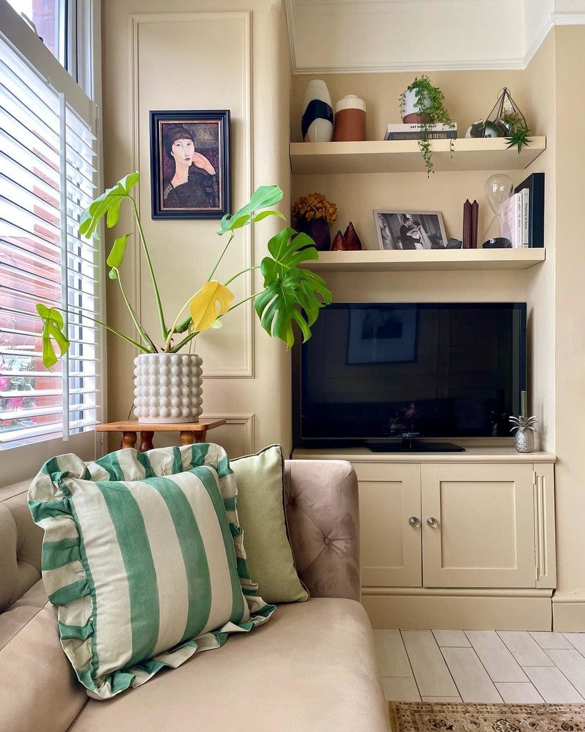 No. 213 Savage Ground