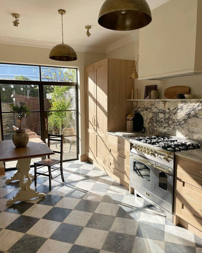 No. 291 School House White