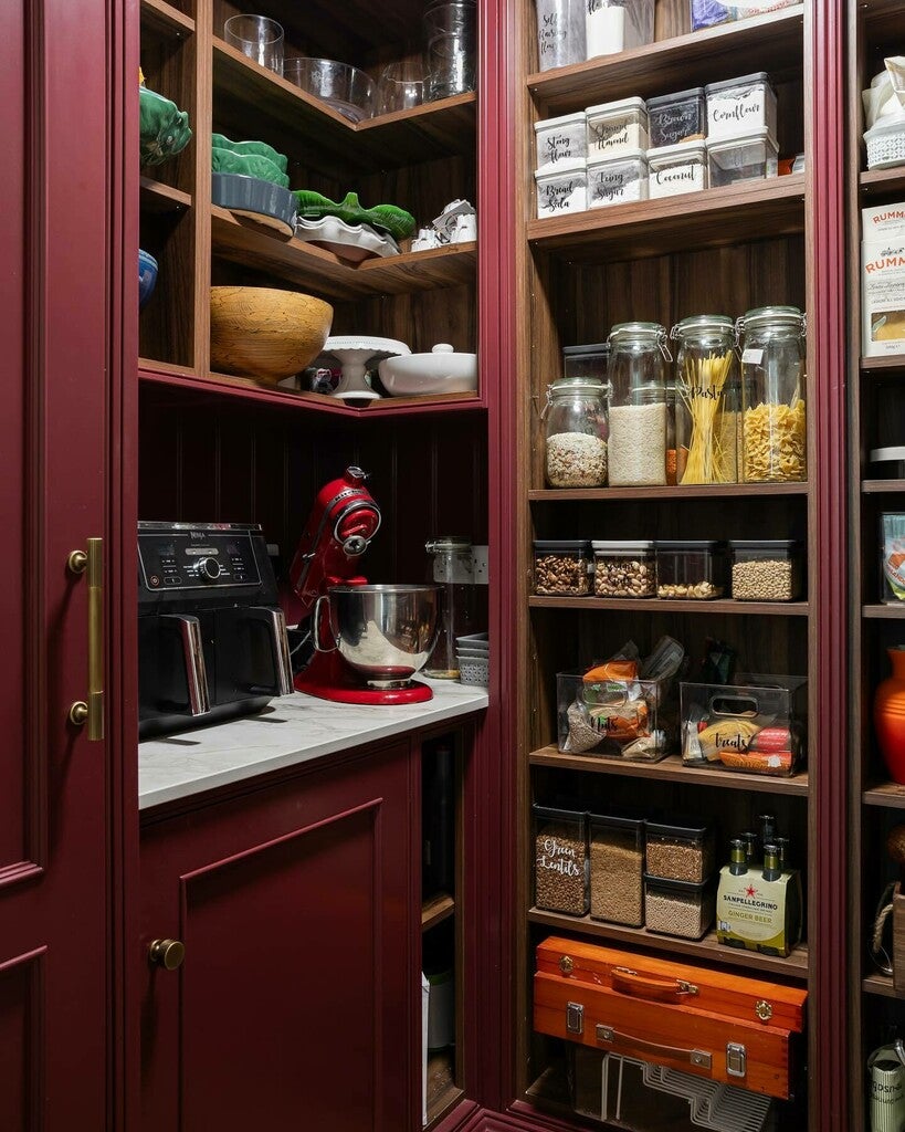 No. 297 Preference Red